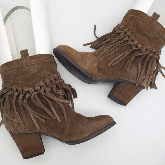 Sbicca Tan Fringe Suede Boots Ankle Booties Heels Womens Size 7 - Picture 1 of 11